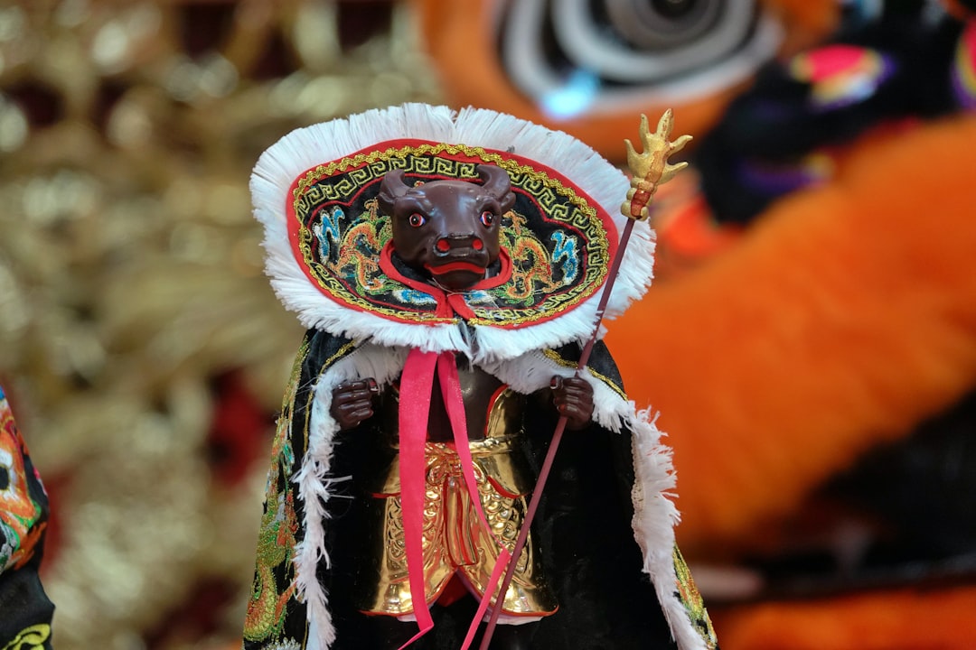 traditional chinese opera mask