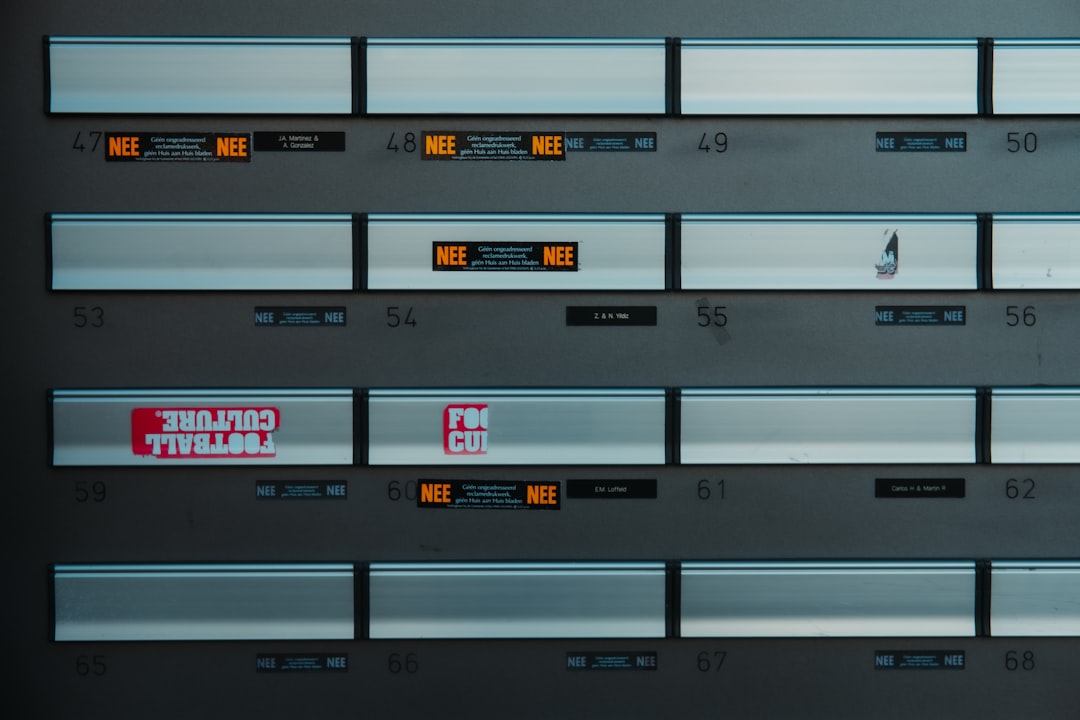 Screenshot of Sing-box configuration interface showing ad-blocking rules