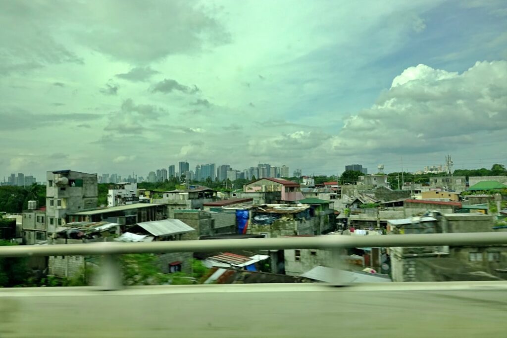 Economic Inequality and Social Pressures Fueling Public Frustration: An Expert Analysis